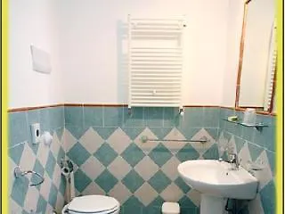 Habitación en casa particular Apartment In Palermo Italia