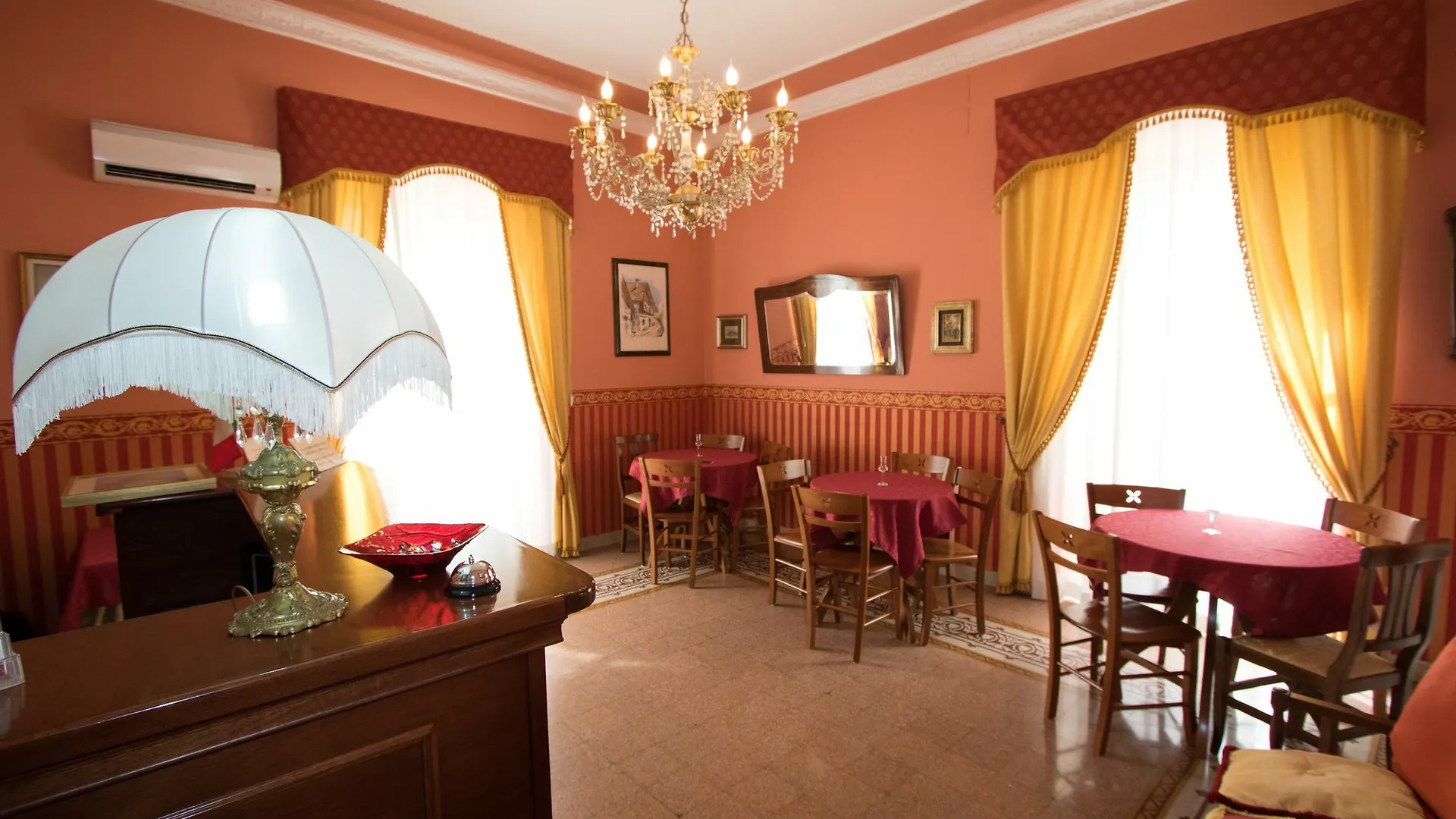 Habitación en casa particular Apartment In Palermo Italia