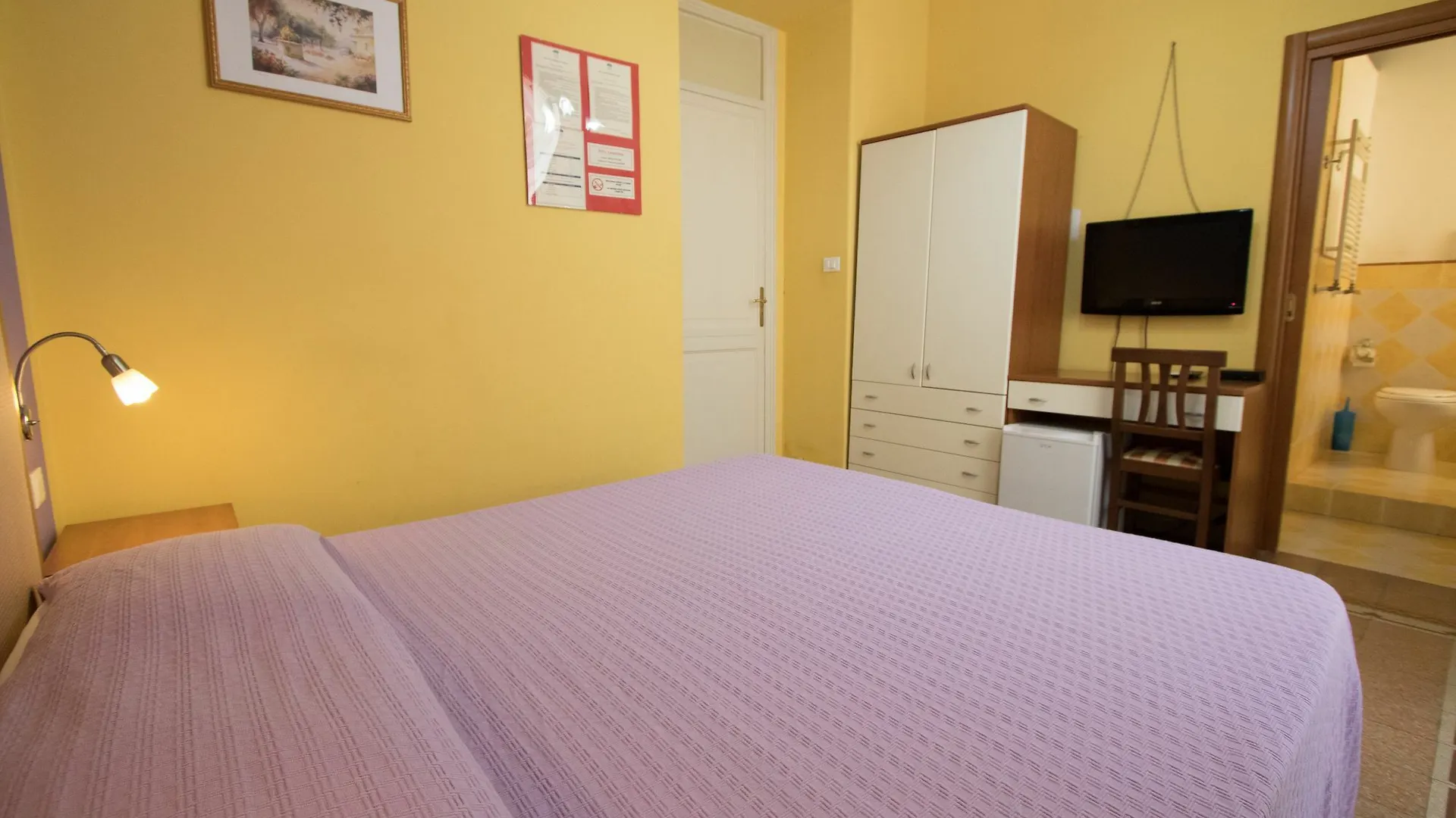 Apartment In Palermo 0*,  Italia